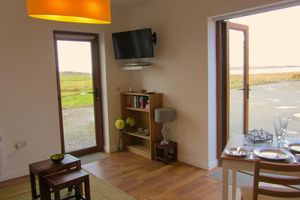 Alquiler Vacacional - Atlantic Apartment. Wonderful views of the Wild Atlantic Ocean and mountains