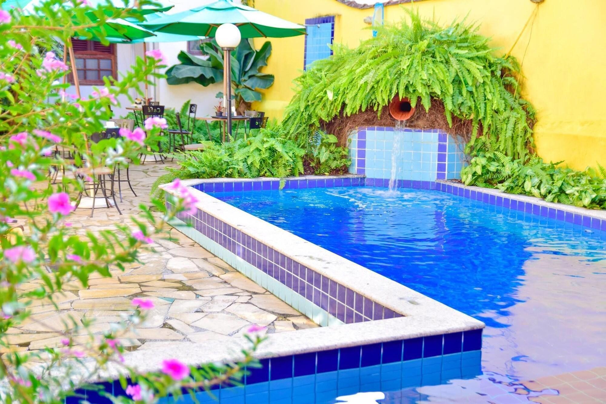 Instalaciones Recreativas Magnu's Pousada