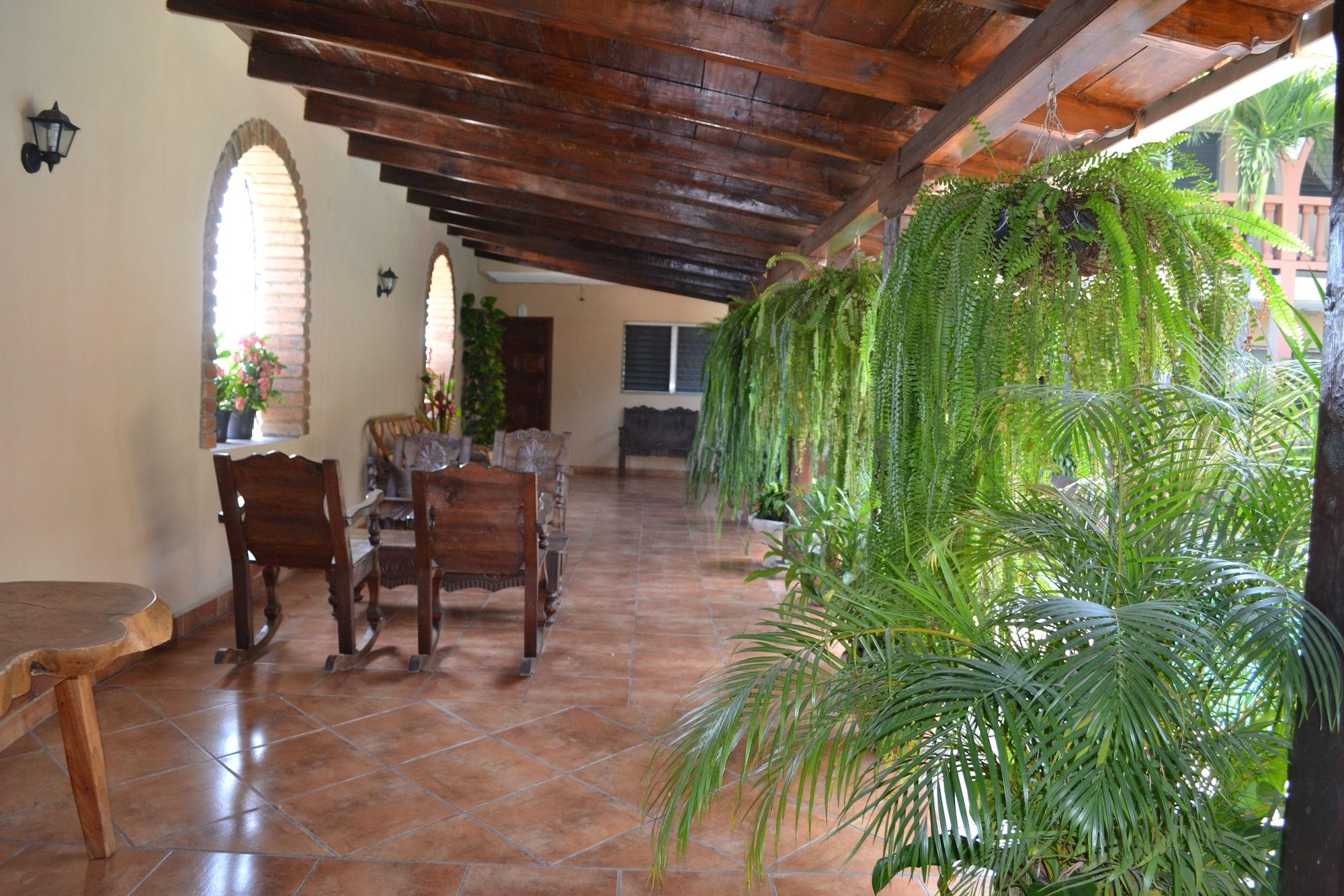 Vista Exterior Hotel Buena Vista