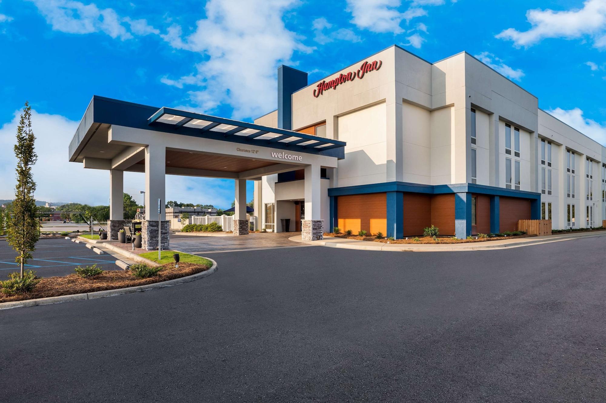 Vista Exterior Hampton Inn Gadsden