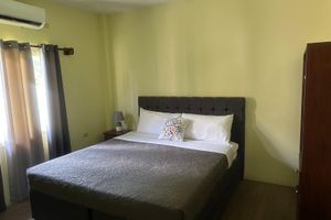 Alojamiento - Highend resort with 8 units condos in romantic Boucco Tobago  (B)