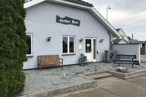 Alojamiento - Jerlev kro