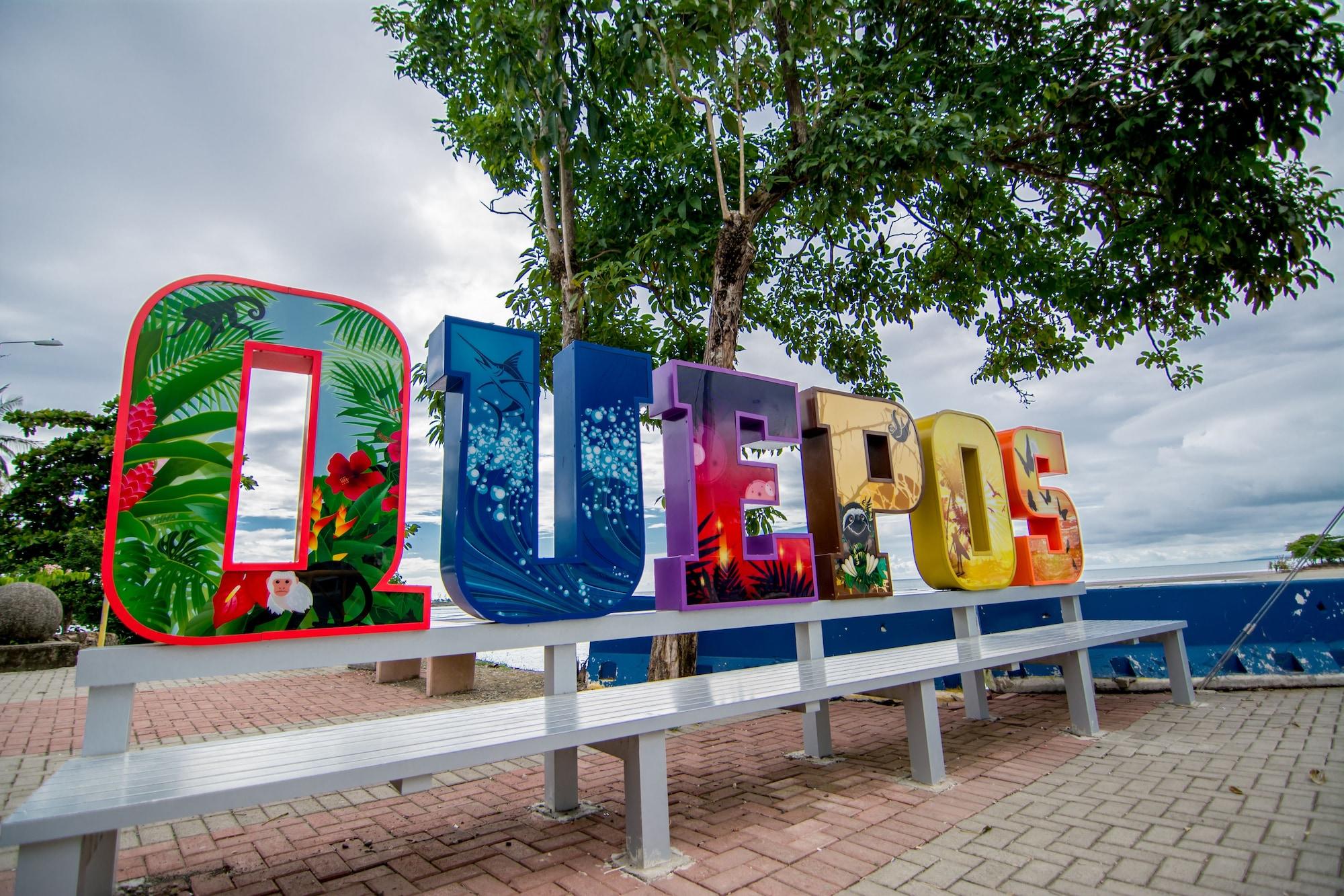 Vista Exterior Pacific Paradise Resort