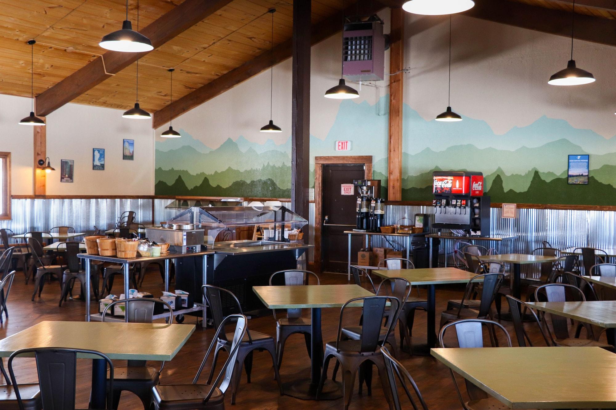 Restaurant YMCA of the Rockies Snow Mountain Ranch