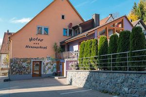 Alojamiento - Wellnesshotel und Restaurant Hexenschopf