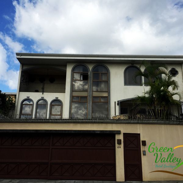 Green Valley Hotel Boutique