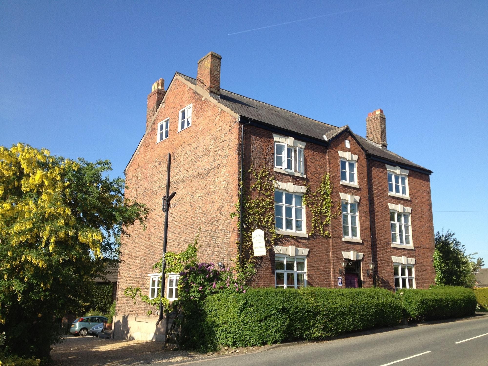 Vista Exterior Pickmere Country House