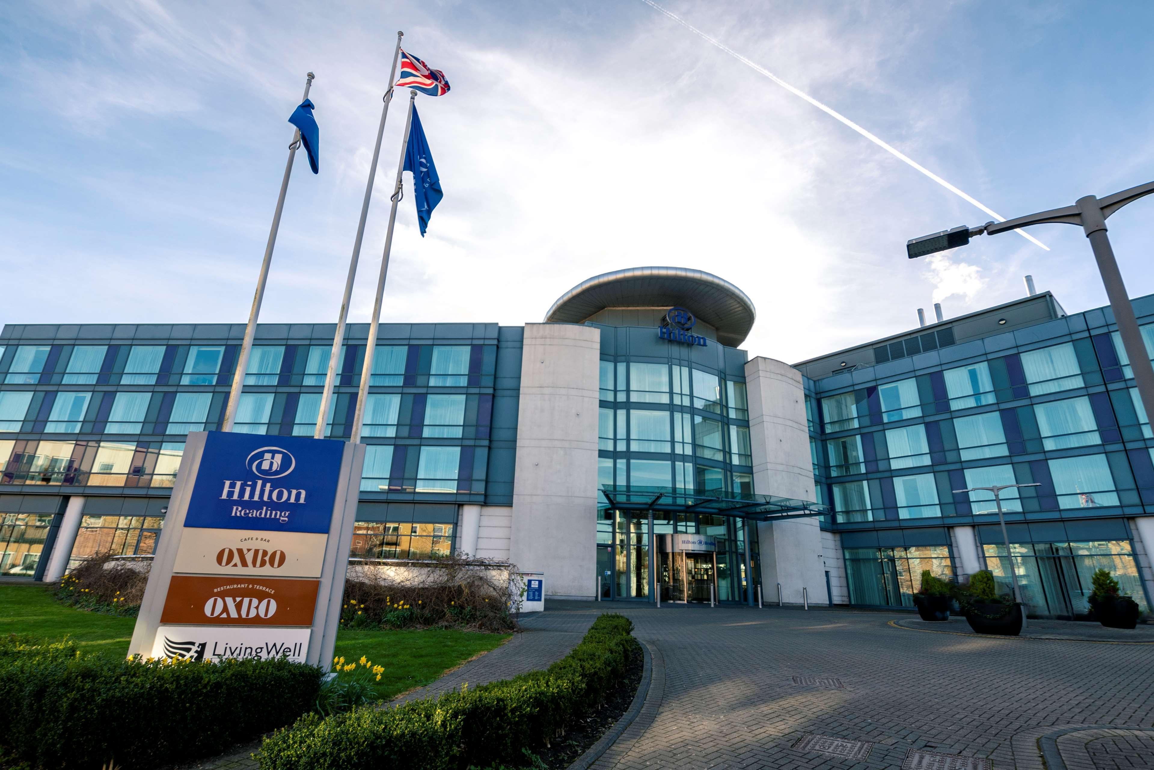 Vista Exterior Hilton Reading Hotel