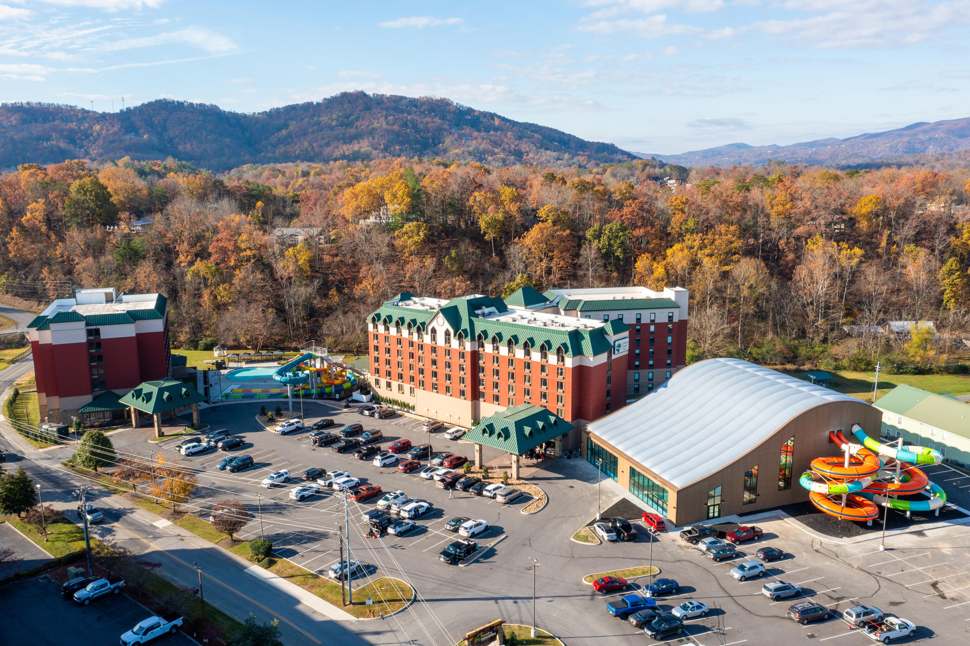 Vista Exterior Country Cascades Waterpark Resort