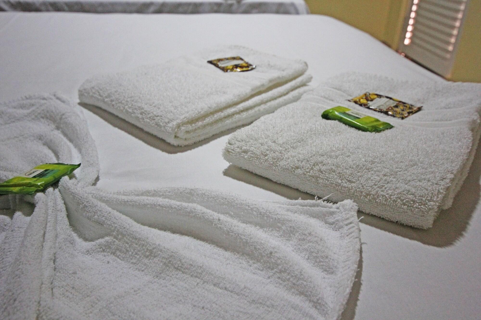 Equipamiento de Habitación Pousada Quinta das Aroeiras