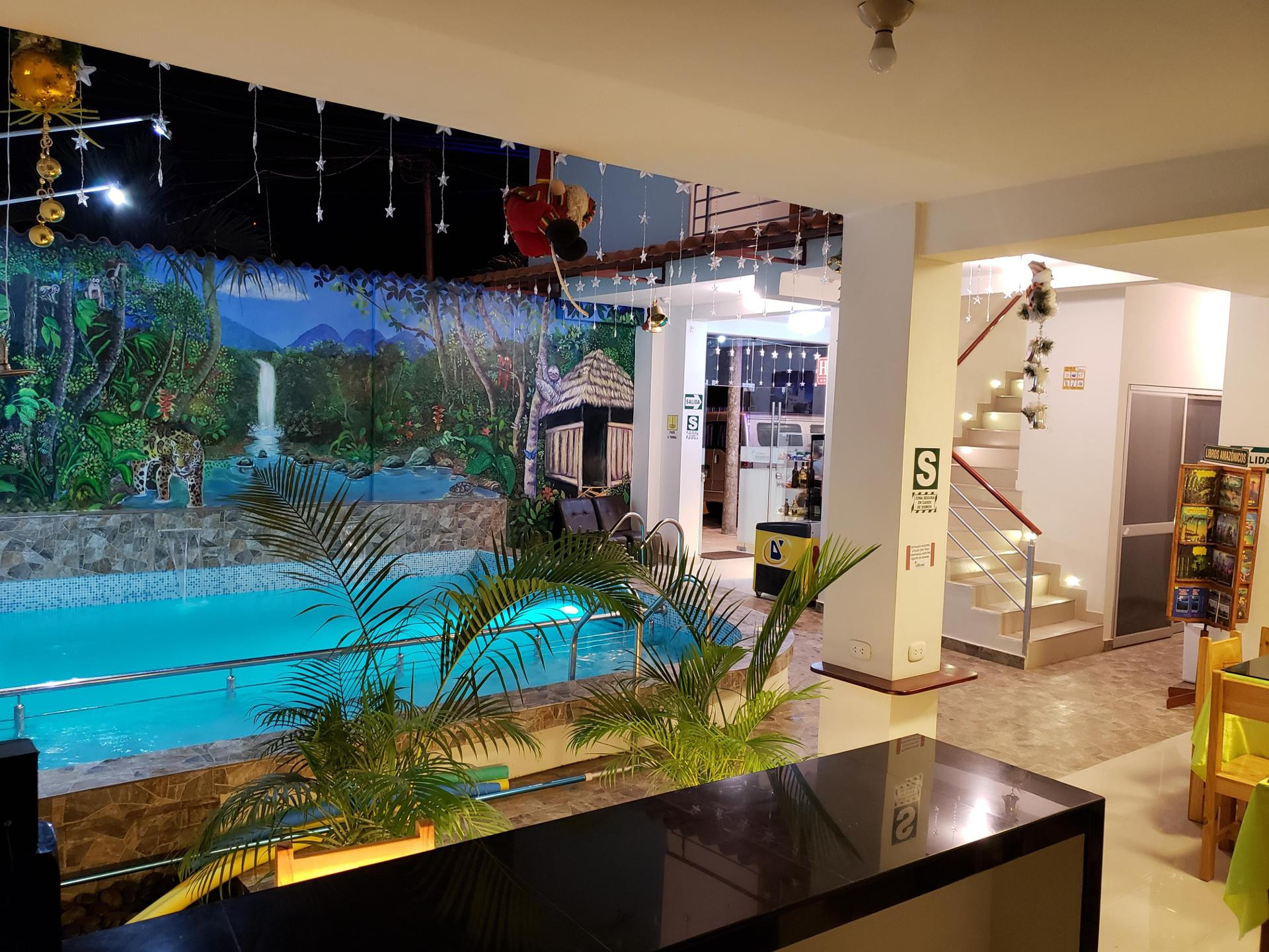 Vista Piscina Residencial Marina House