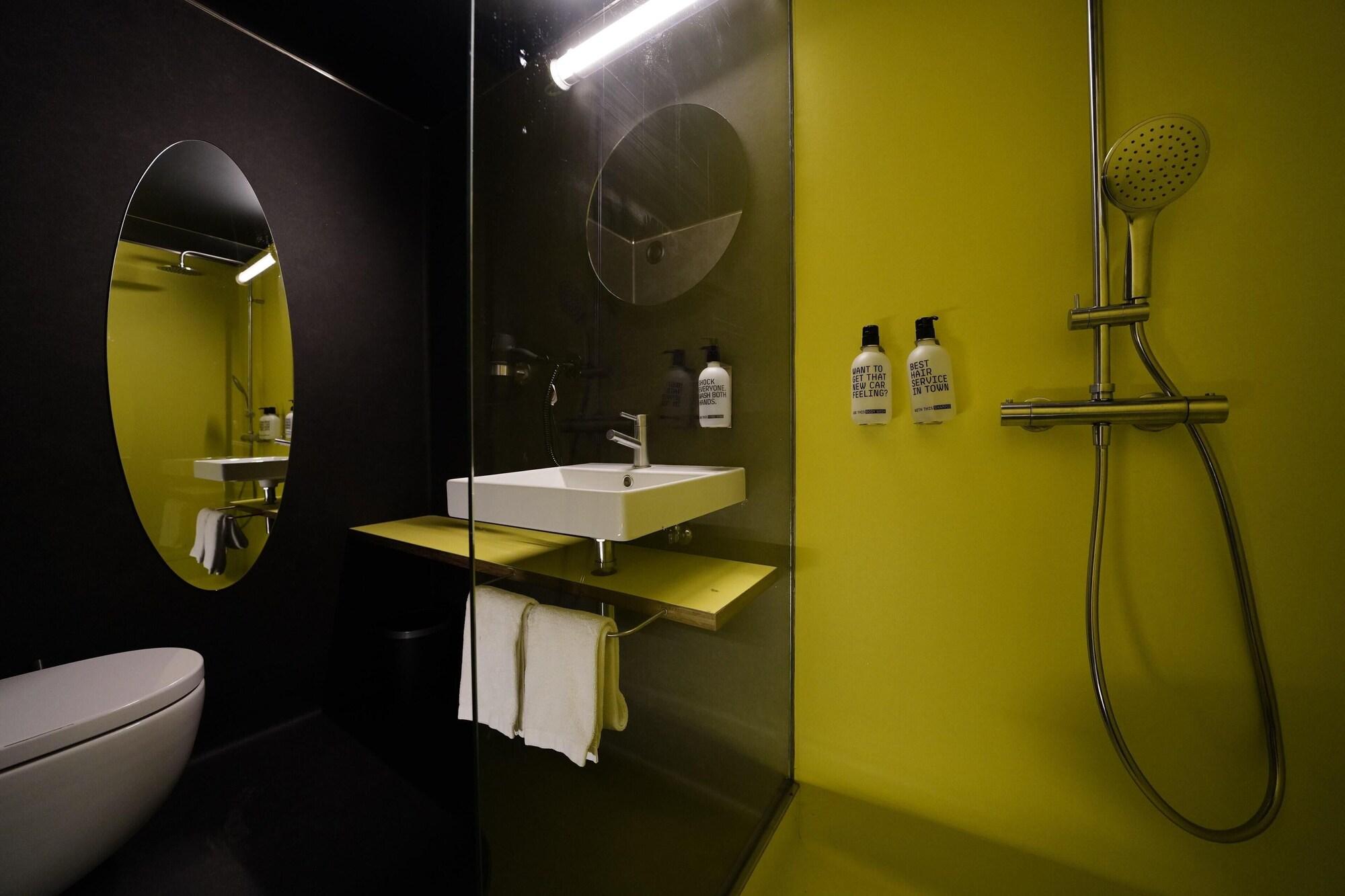 Equipamiento de Habitación Zero Box Lodge Coimbra