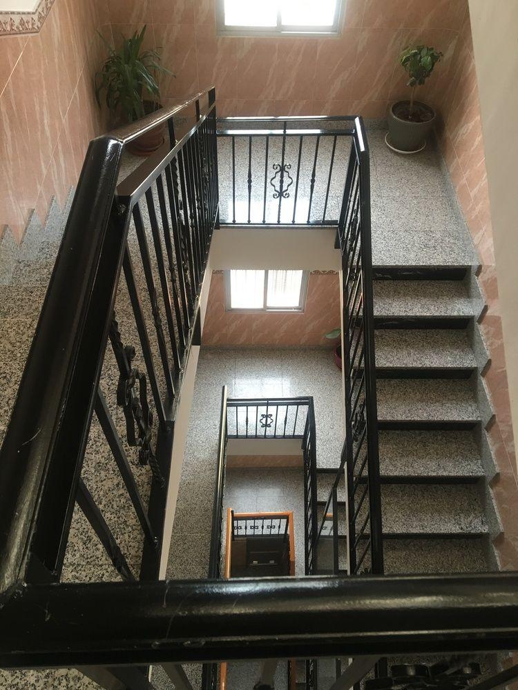 Varios Hostal Conchita Legazpi