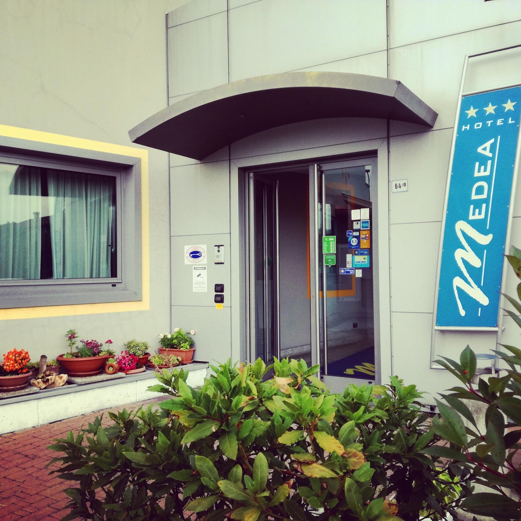 Vista Exterior Medea