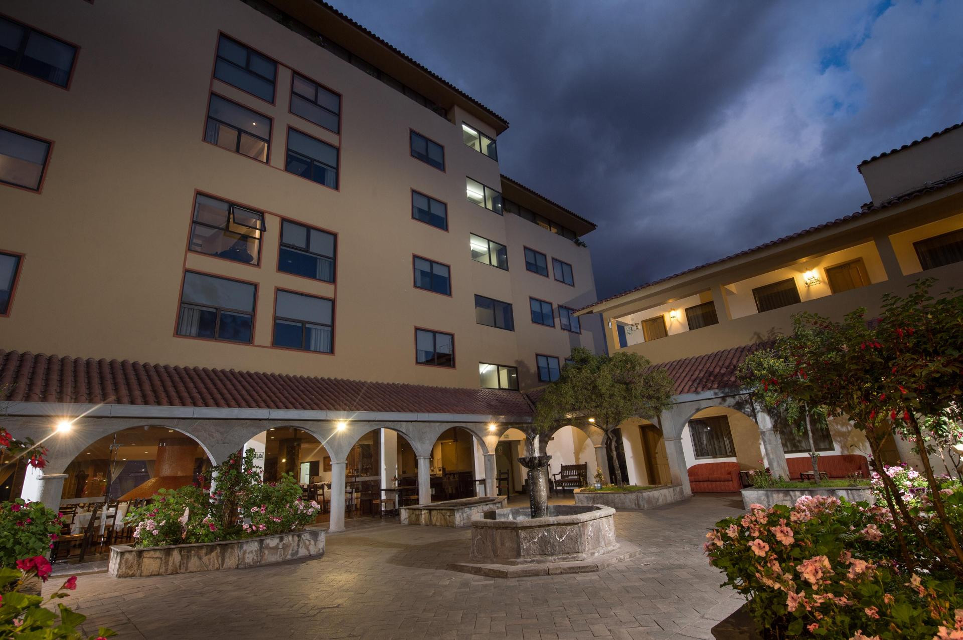 Vista Exterior Jose Antonio Cusco Hotel