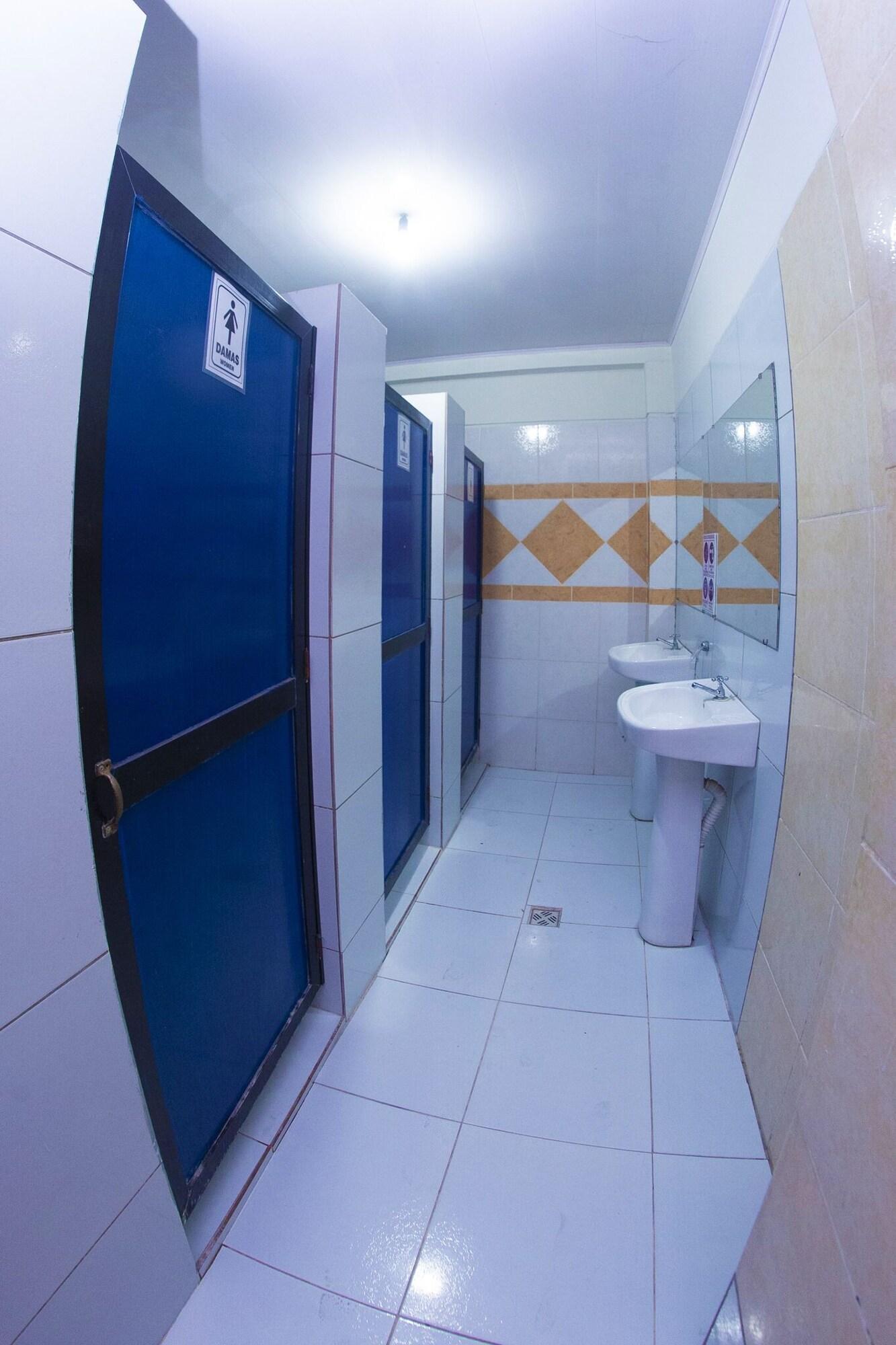 Equipamiento de Habitación residencial francia - Hostel