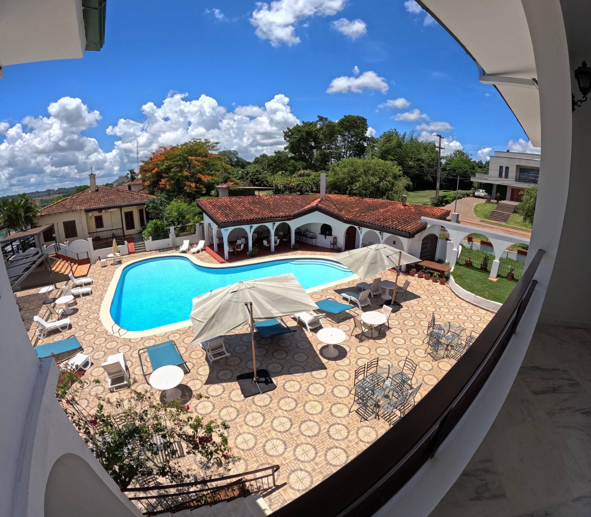 Vista Piscina Hotel Casablanca Boutique Swiss Bonmont