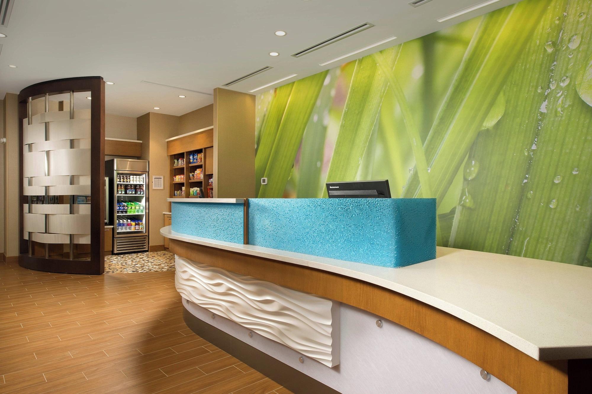 Vista Lobby SpringHill Suites Bridgeport Clarksburg