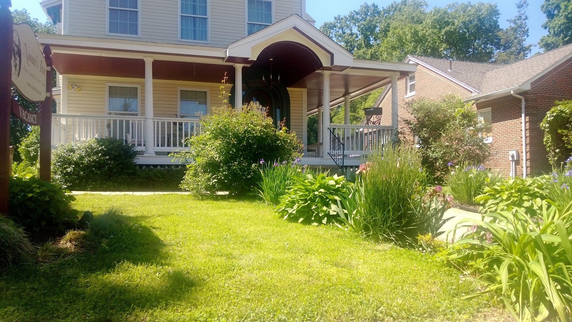 Vista Exterior Naomi's Inn Bed & Breakfast