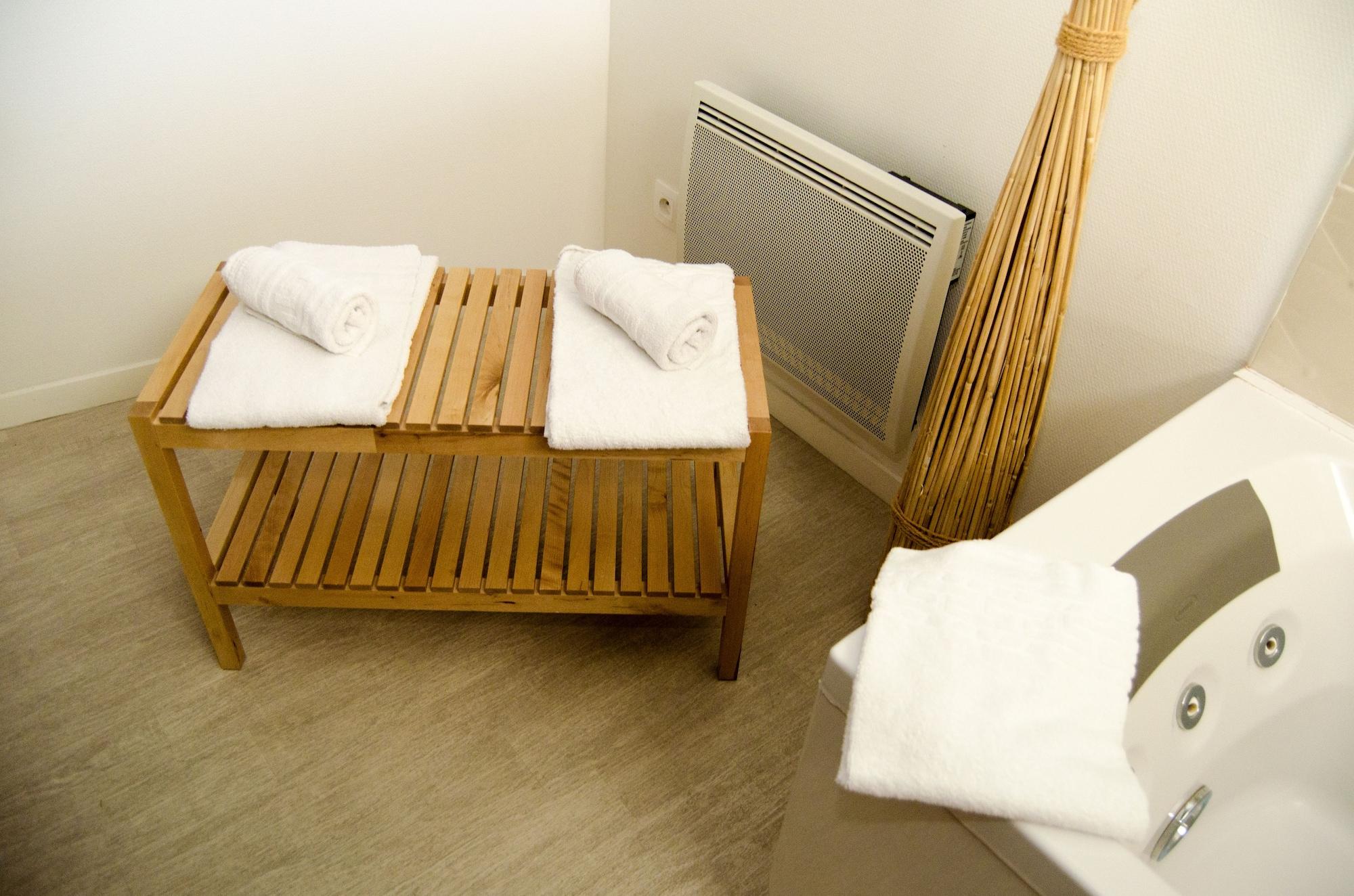 Equipamiento de Habitación L'Atrium