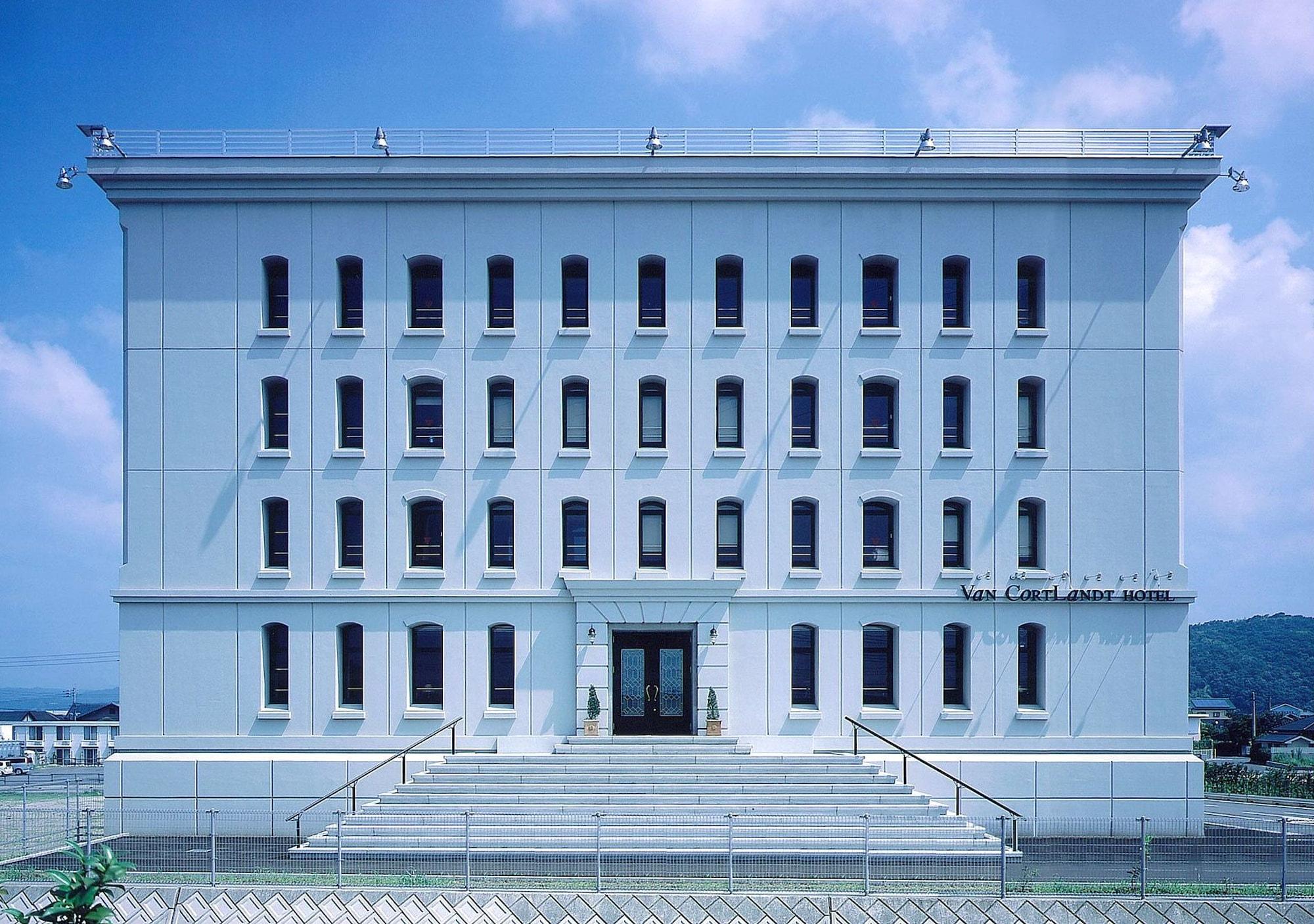 Vista Exterior Van CortLandt Hotel