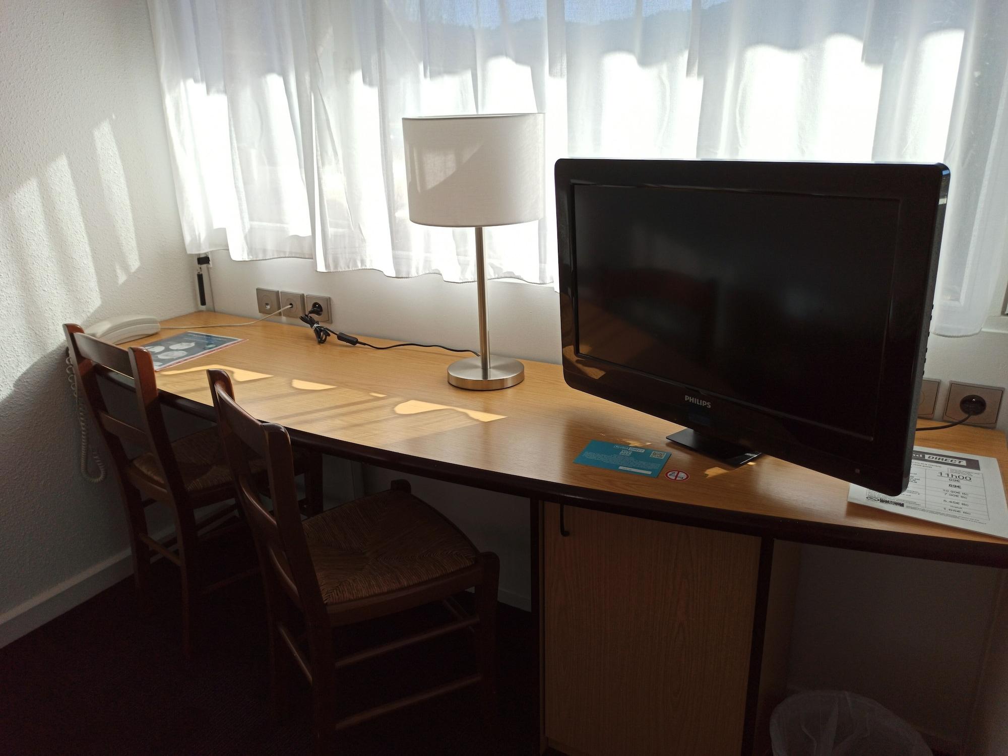 Habitación Kyriad Direct Marseille Est - La Valentine