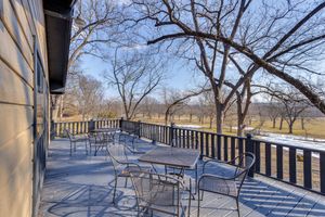 Alquiler Vacacional - Hike, Fish & Explore: Family Cabin in Sulphur!