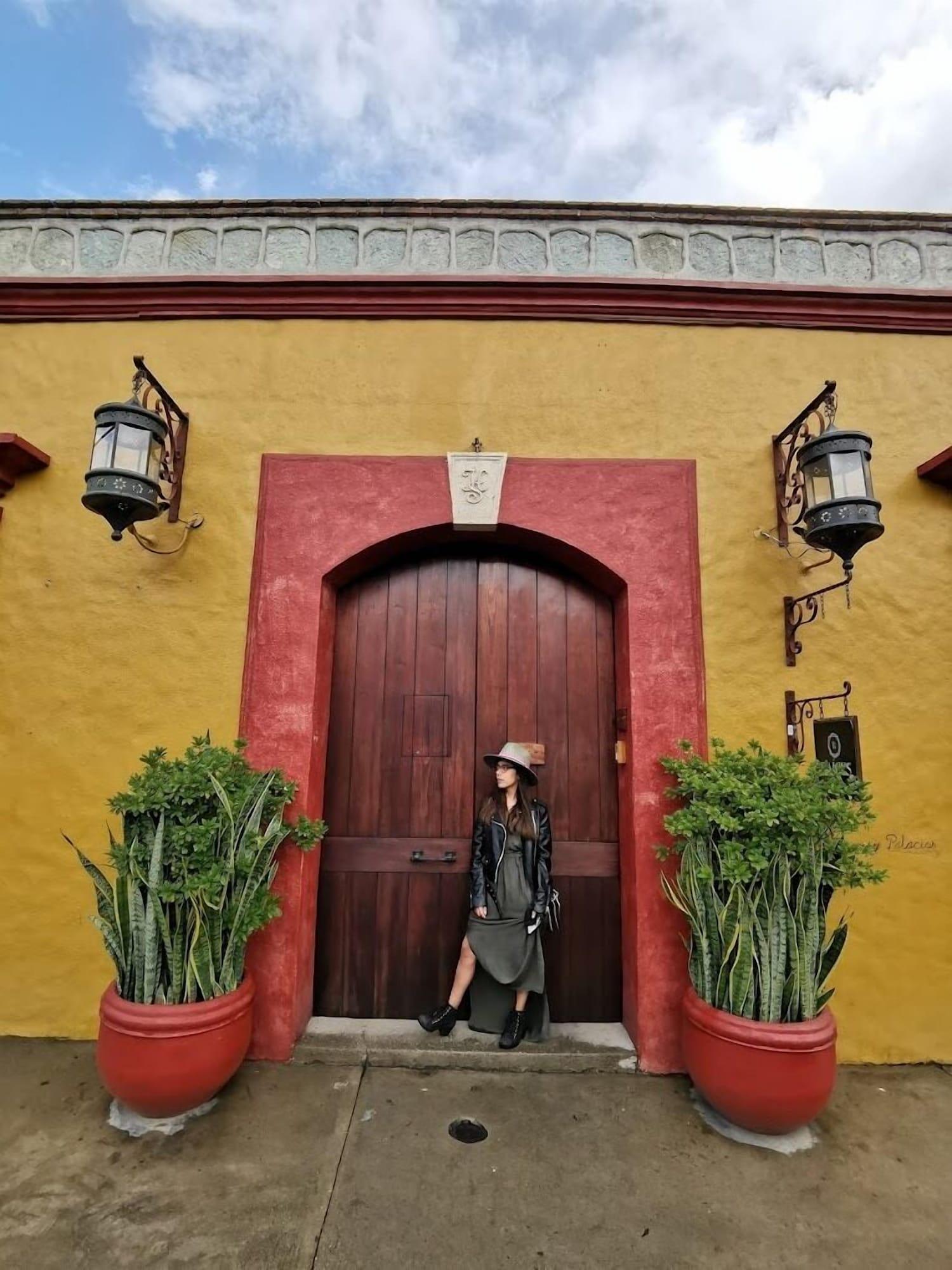 Vista Exterior Suites Amanecer by Casa del Sótano