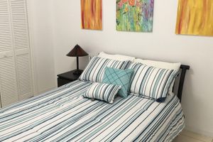 Alquiler Vacacional - This is a private Home, 4 Bedrooms, 2.5 Bathrooms Sleeps 8
