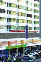 Alojamiento - Hotel The Capital