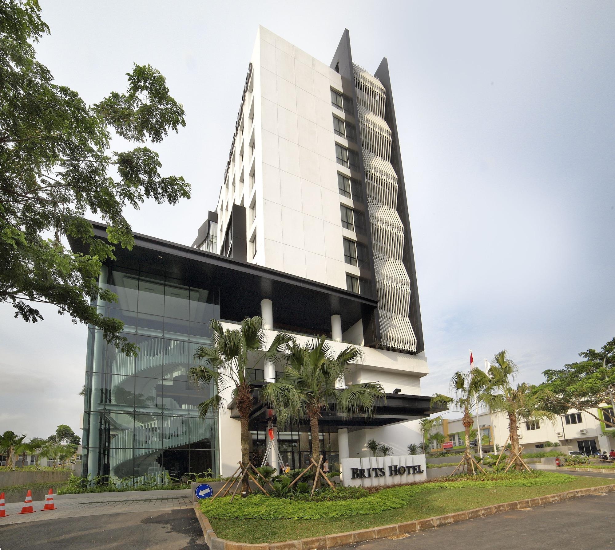 Vista Exterior Brits Hotel Karawang