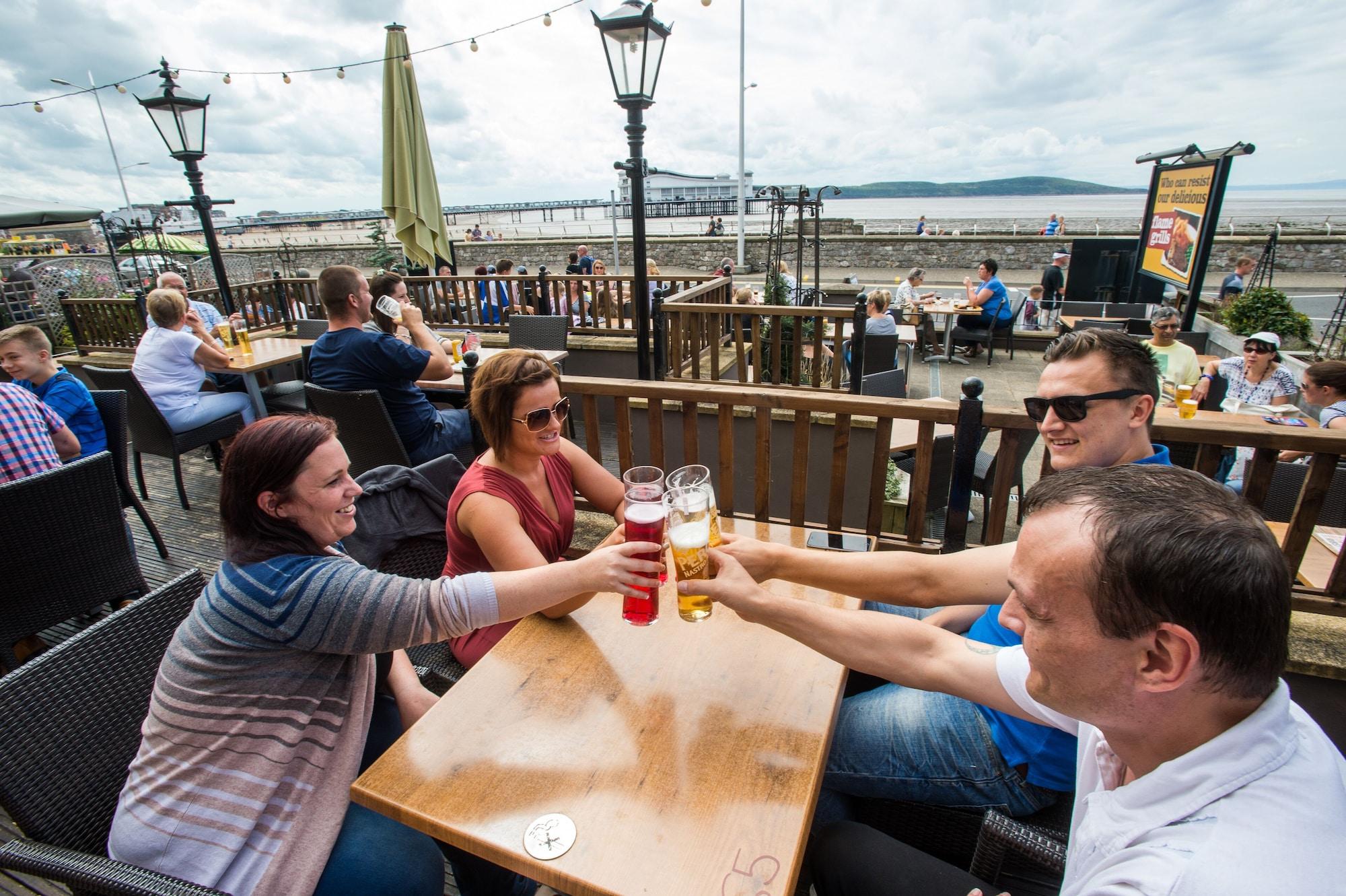Restaurant Old Colonial Hotel Weston-Super-Mare | Marston's Inns