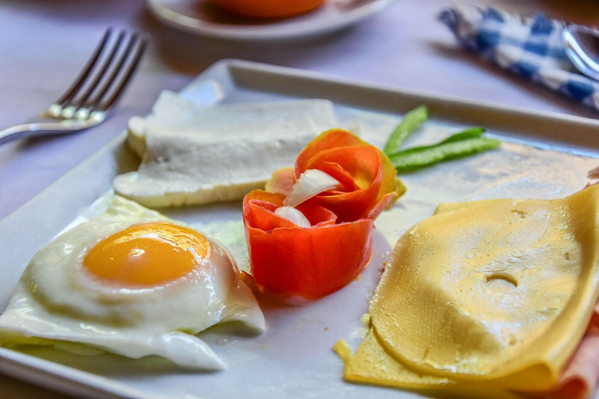 Restaurant The Colonial Guest House