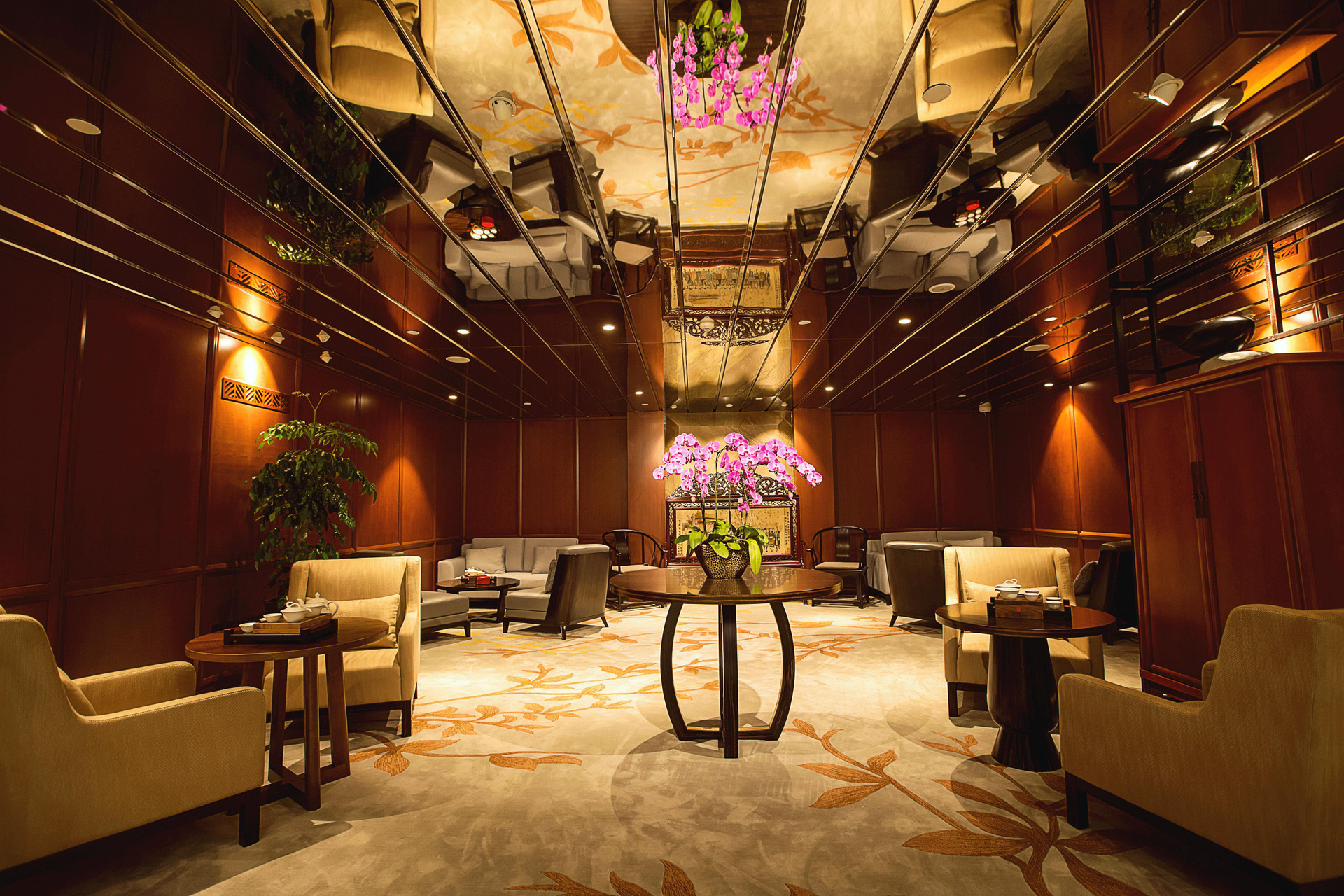 Vista Lobby HUALUXE Wuxi Taihu by IHG