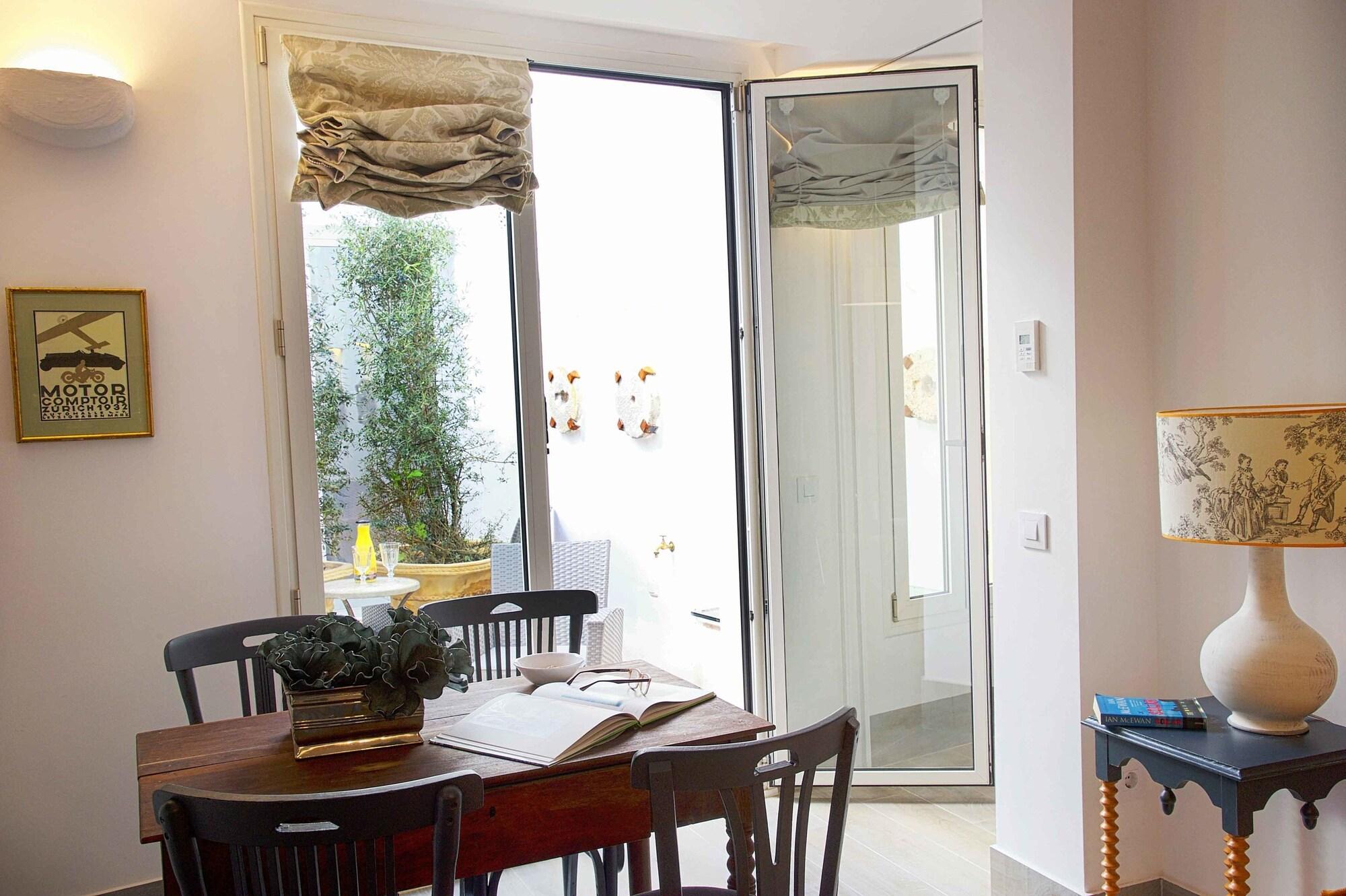 Comodidades del Alojamiento Overland Suites Catedral