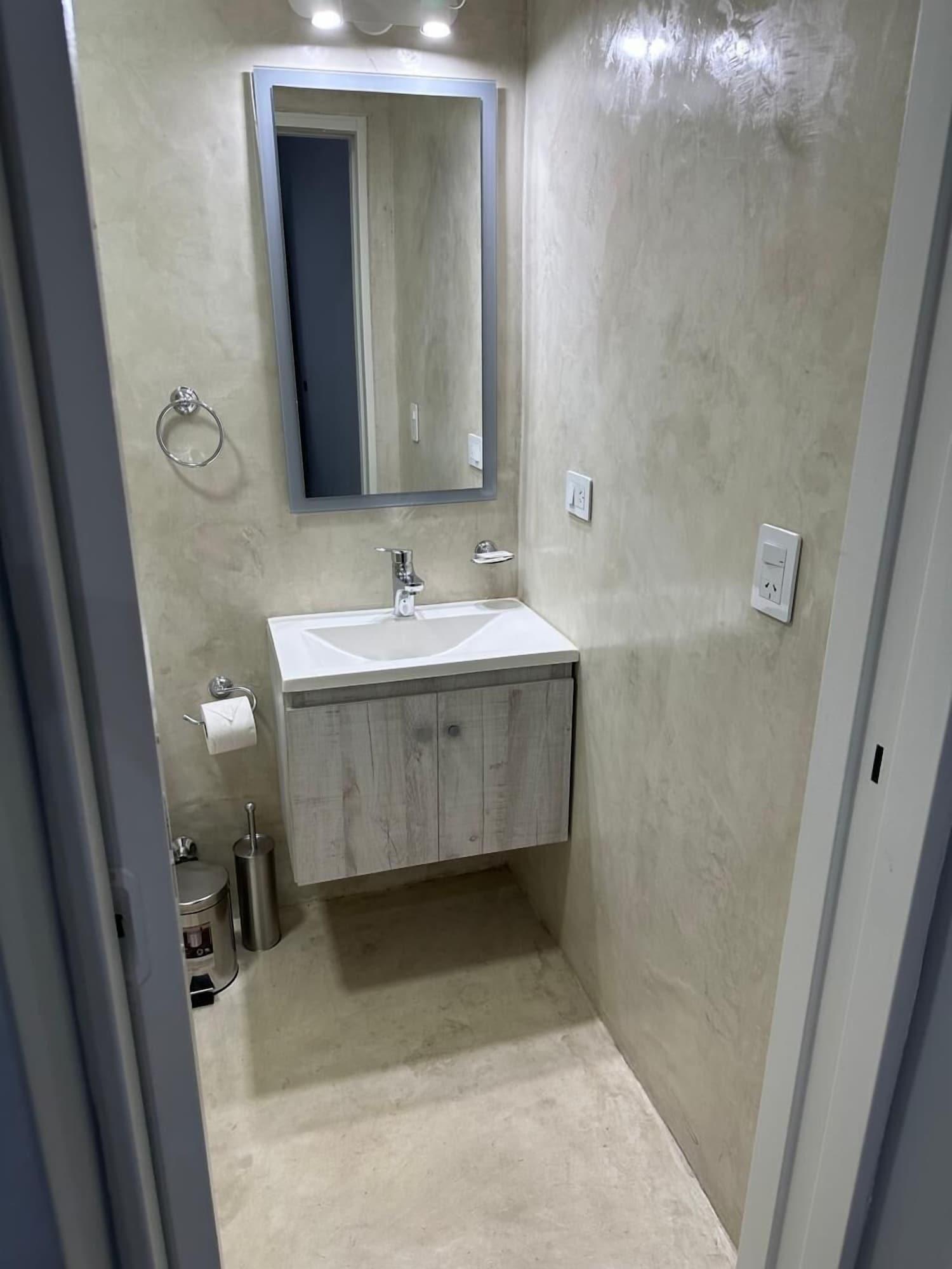 Equipamiento de Habitación Gugasuites