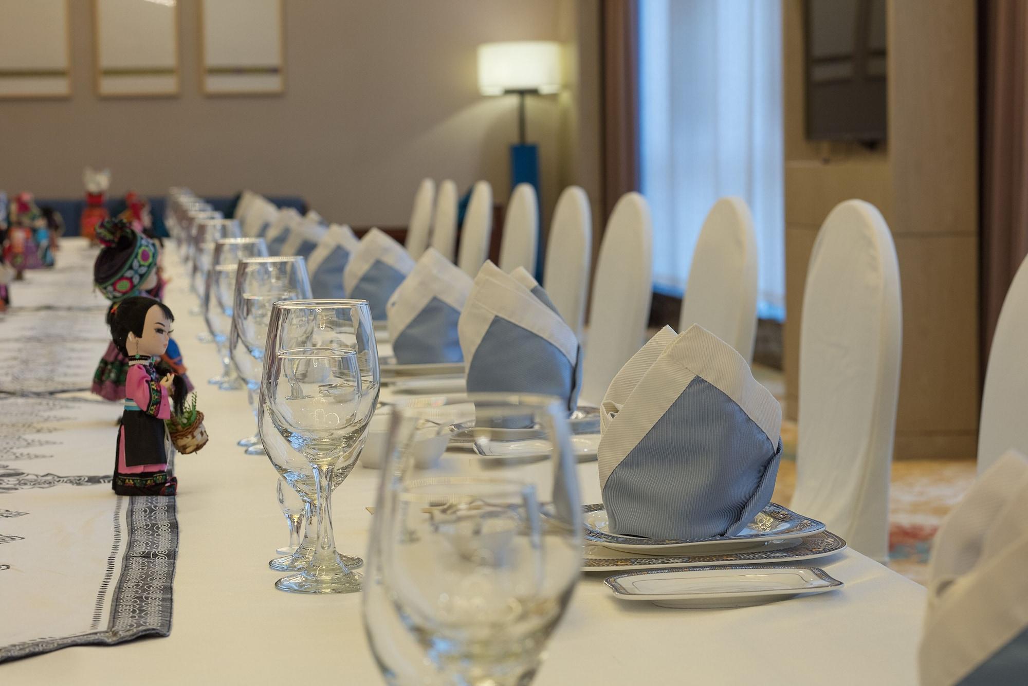 Restaurant Anshun Perenc Hotel
