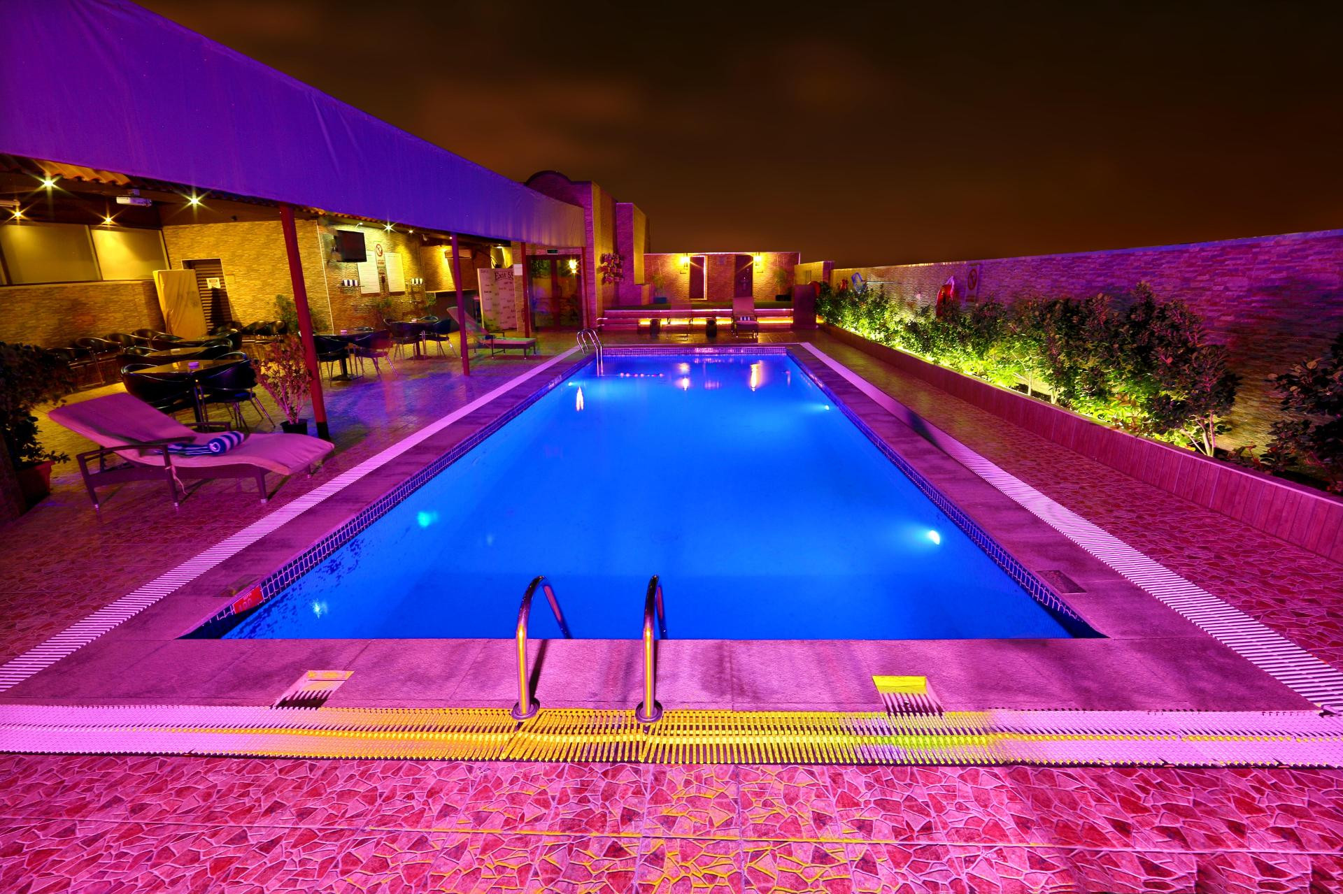 Vista Piscina Vision Imperial Hotel