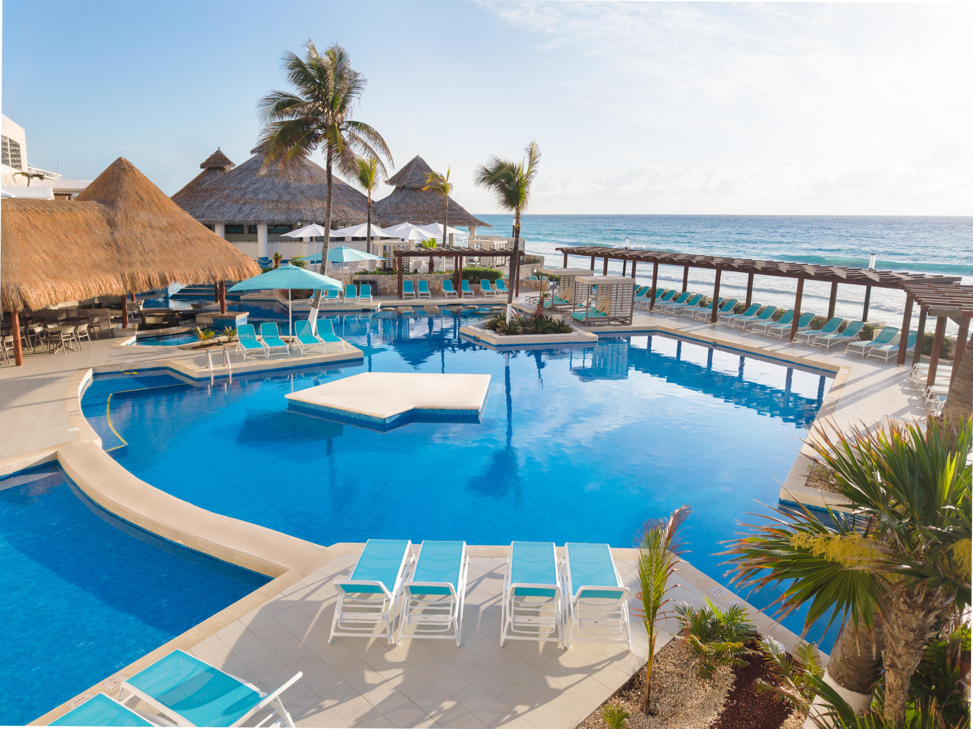 Vista Piscina Royal Solaris Cancun - All Inclusive