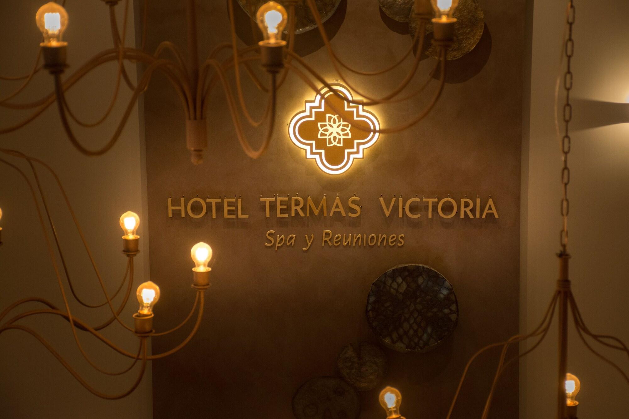 Vista Lobby HOTEL TERMAS VICTORIA Wellness Spa