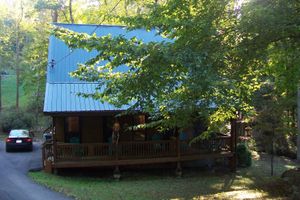 Alquiler Vacacional - Welcome to Almost Heaven. Short walk to Summersville lake! Sleeps 8, hot tub.