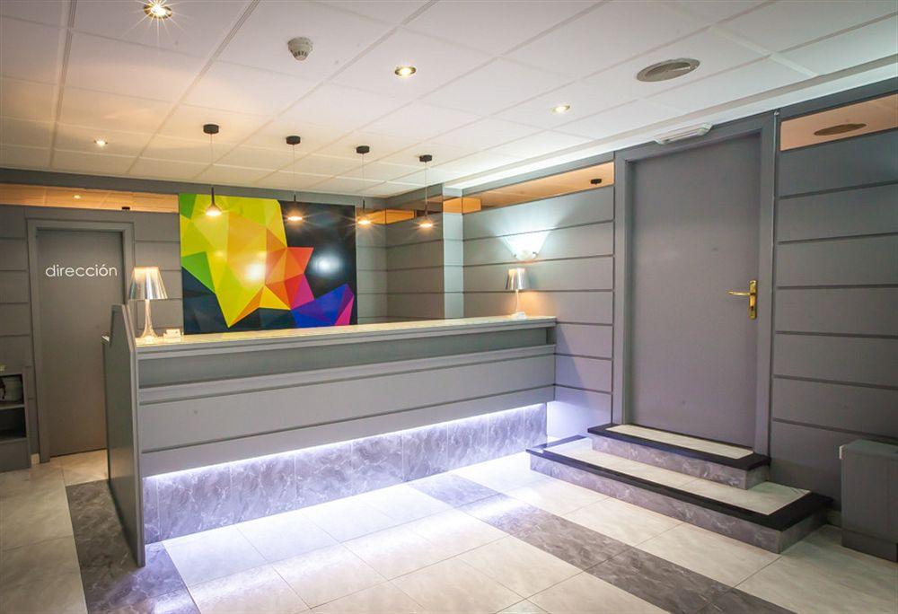 Vista Lobby Hotel Burlada