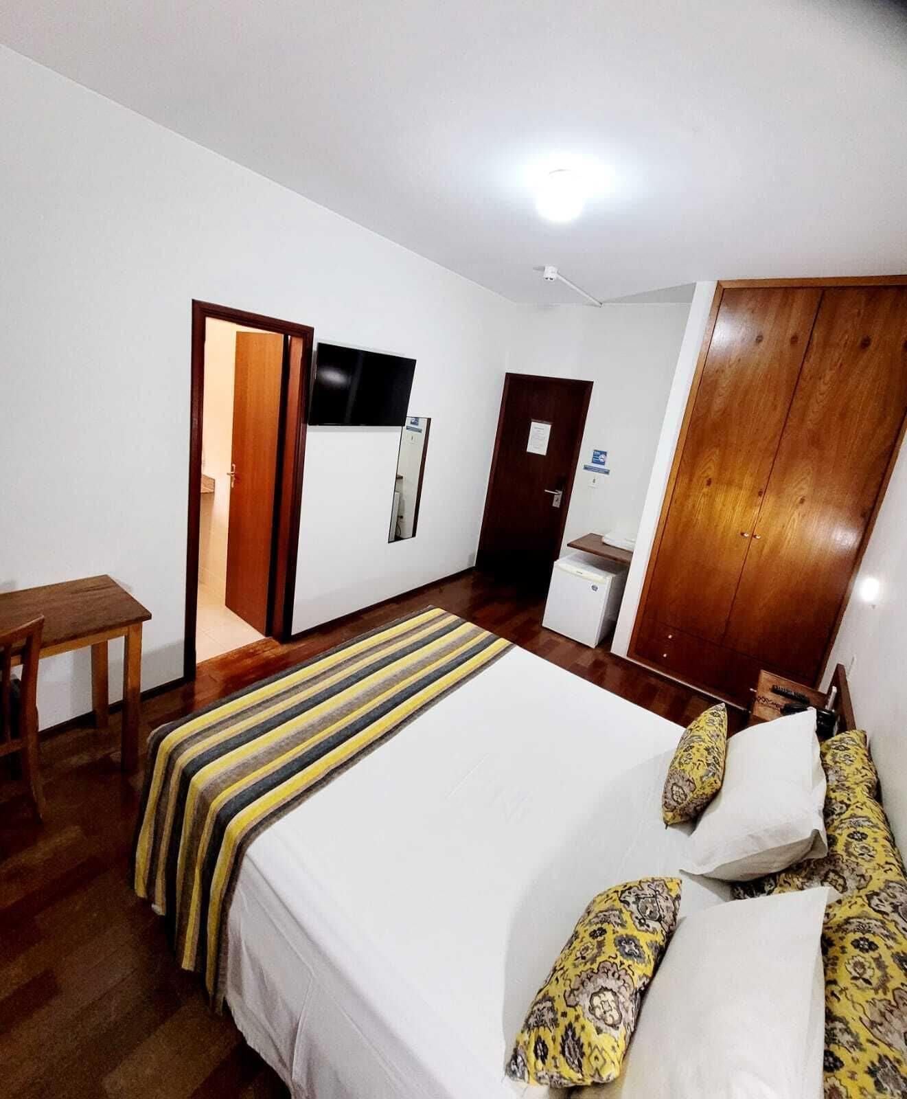 Habitación HOTEL GIORDANO CENTRO