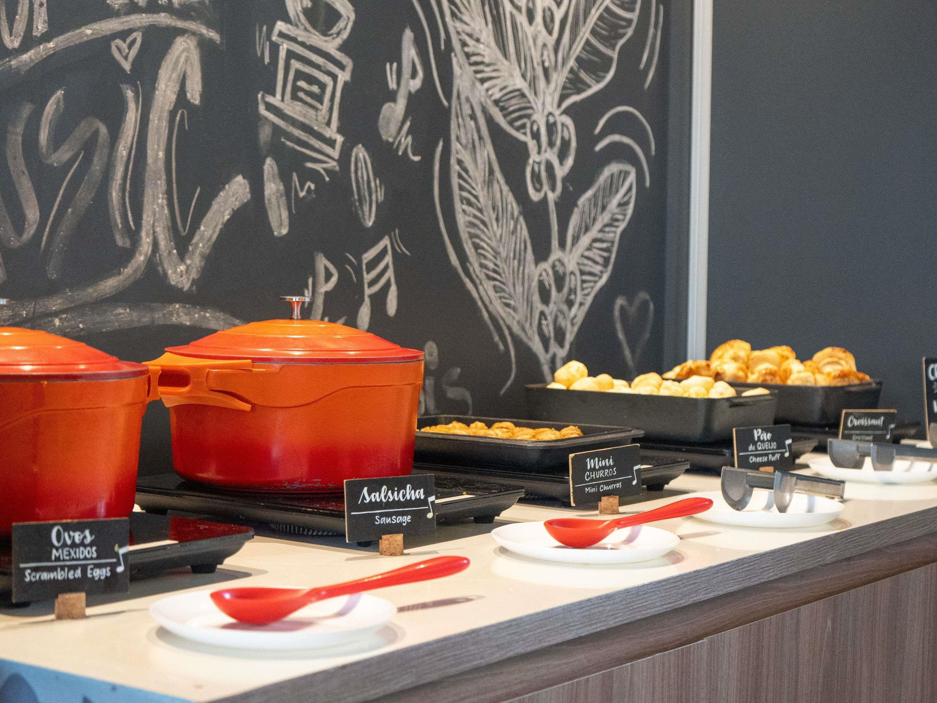 Restaurant Ibis Styles Taubate