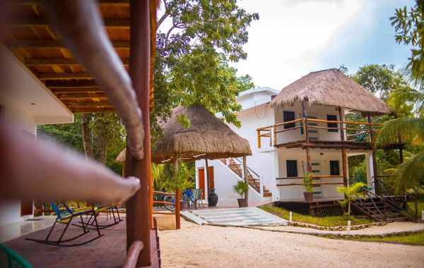 Explora y aventurate en Bacalar