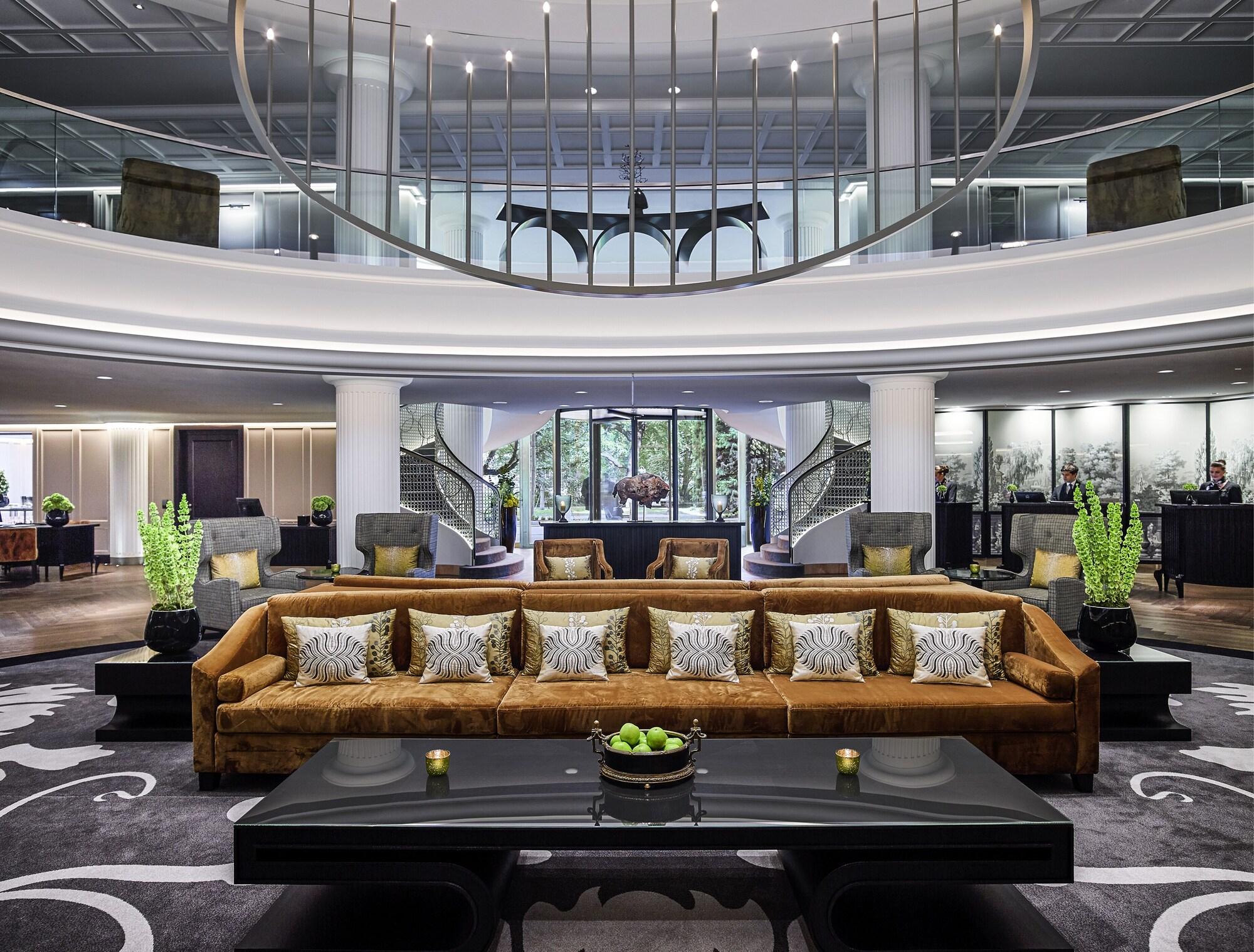 Vista Lobby Sofitel Frankfurt Opera