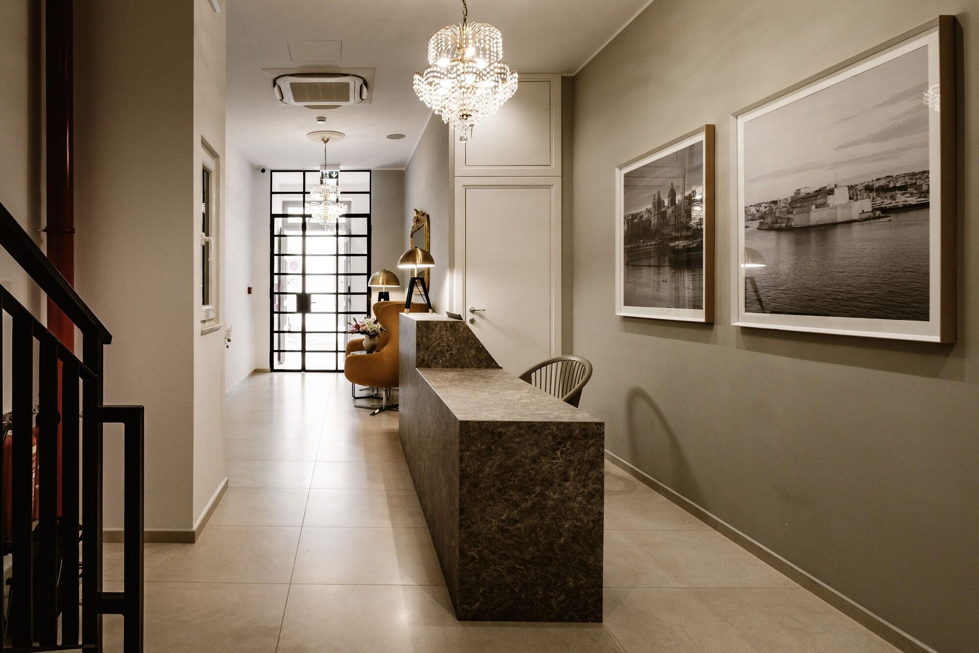 Vista Lobby The Sliema Suites