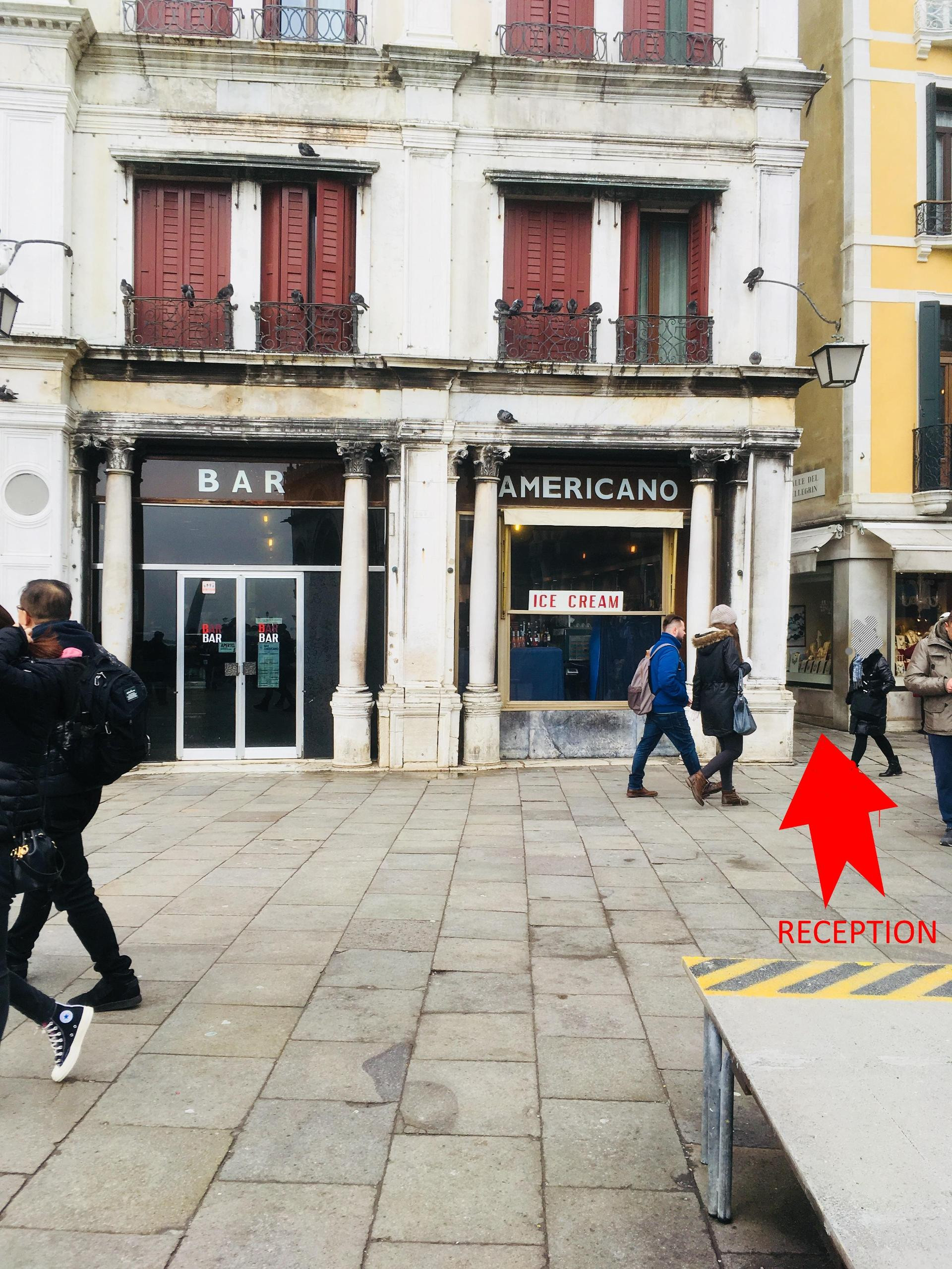 Vista Exterior Bellevue Luxury Rooms – San Marco Luxury