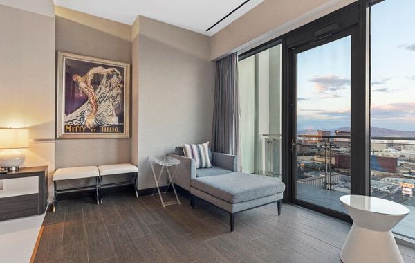 Luxury Penthouse 3,300sq ft VIP Strip View - Hoteles solo adultos en Las Vegas, Nevada