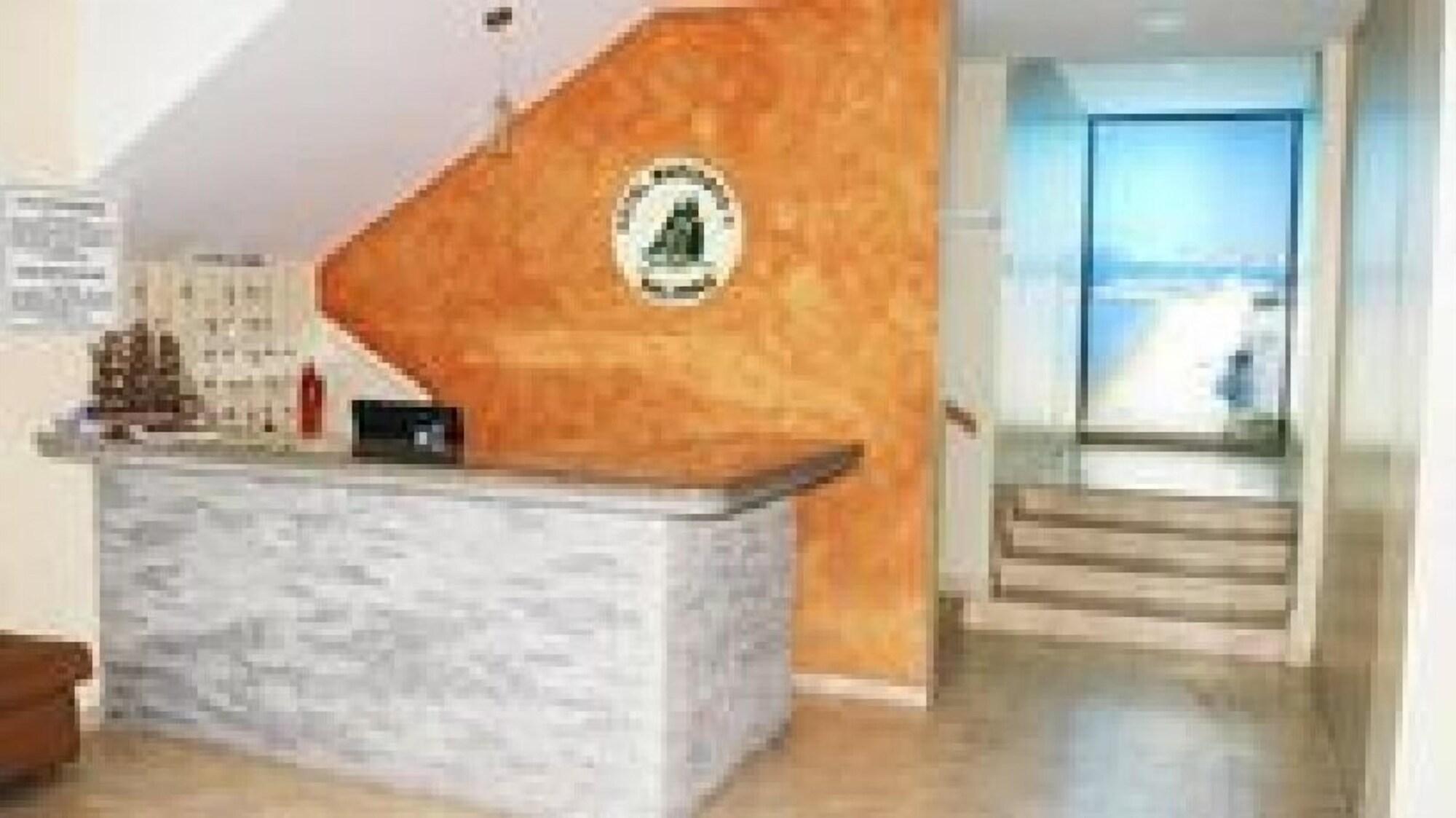 Vista Lobby Hotel Marvento Dos